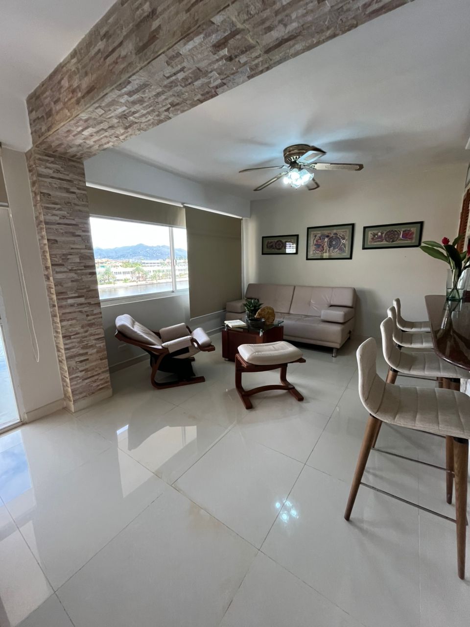 Apartamento en Venta Lechería con vista a los canales navegables - Conjunto Residencial Punta Marina