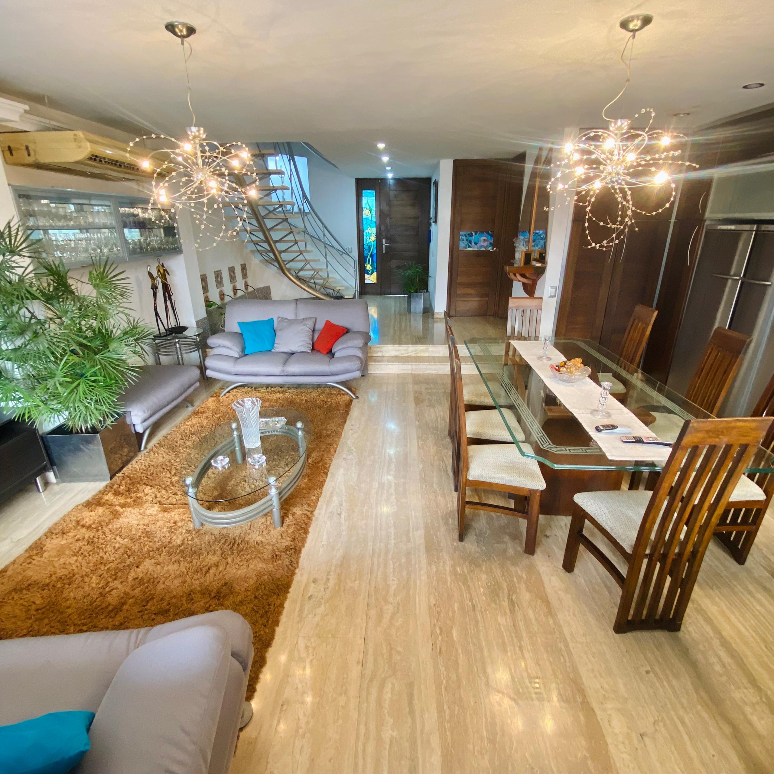 Casa Bote B en Venta - Lechería