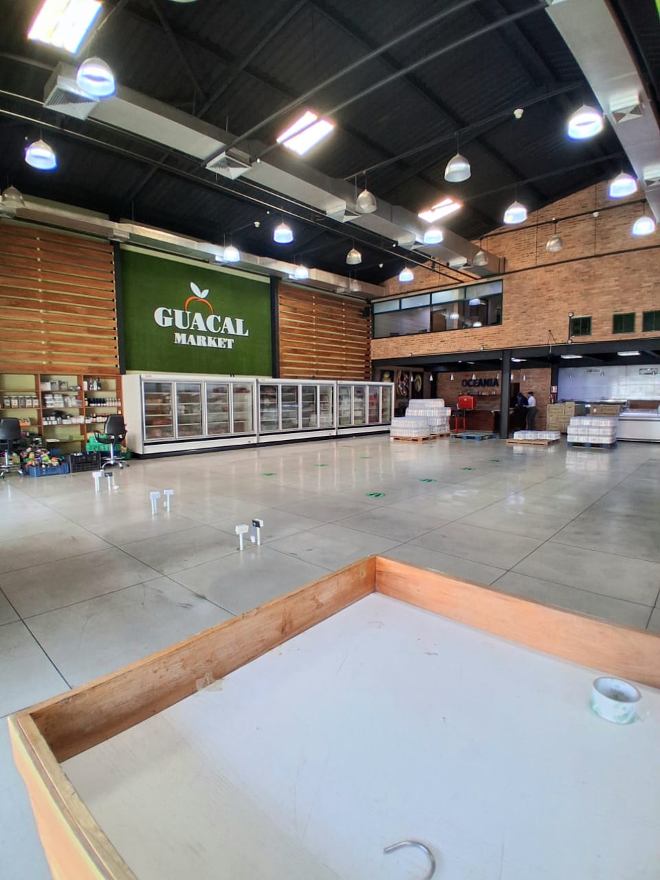 Local Comercial en Venta Av. Principal de Lechería