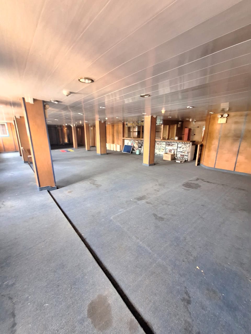Edificio Comercial en Venta - Barcelona, Anzoátegui