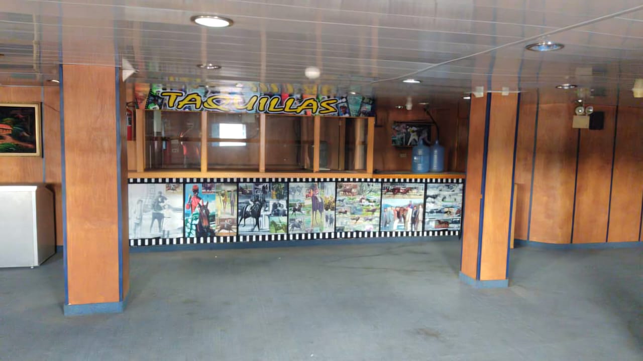Edificio Comercial en Venta - Barcelona, Anzoátegui
