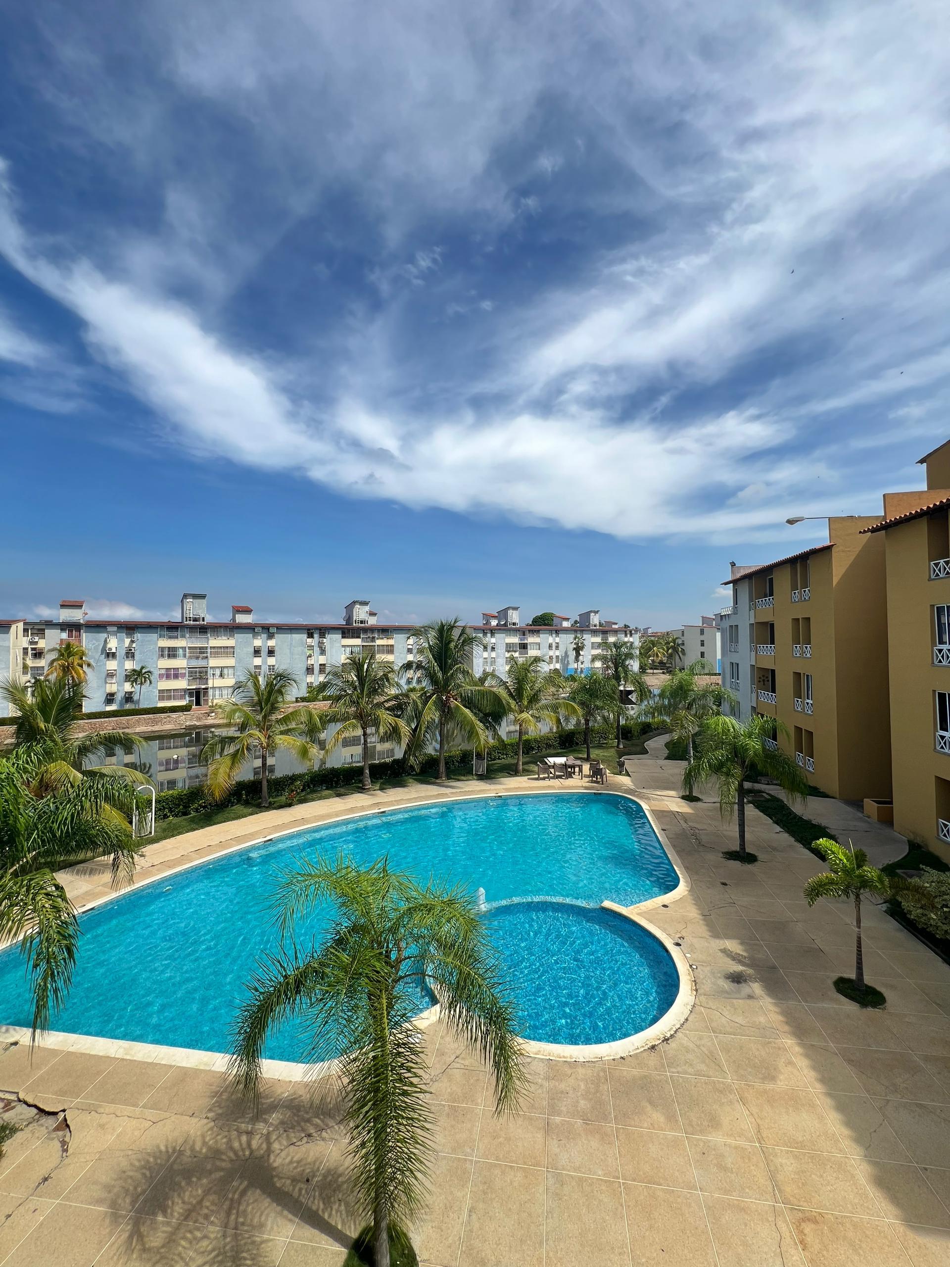Apartamento en Alquiler Resd. Thai Lechería. 