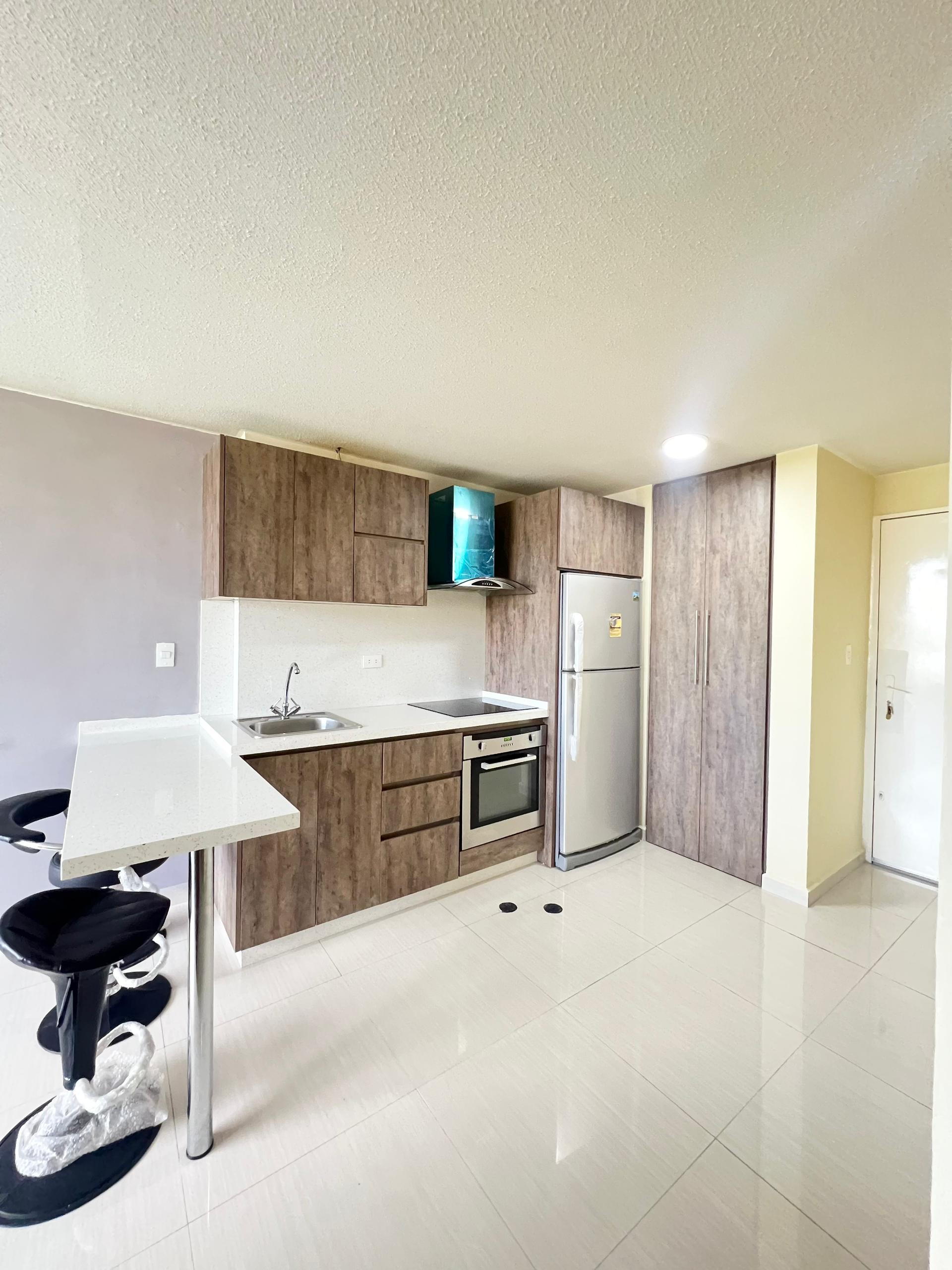 Apartamento en Alquiler Resd. Thai Lechería. 