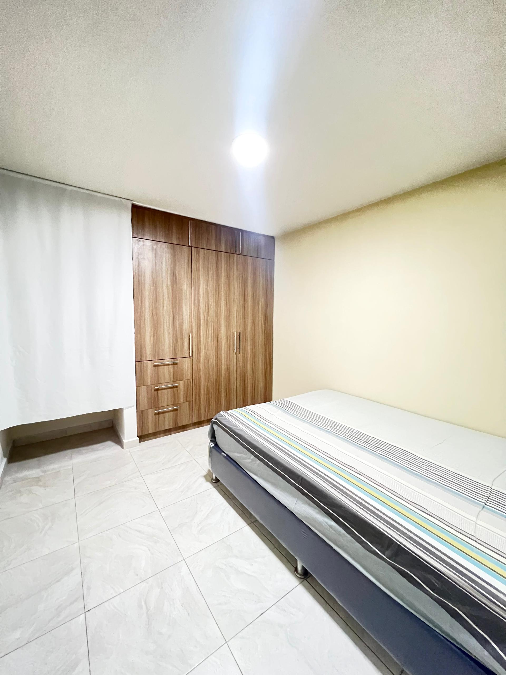 Apartamento en Alquiler Resd. Thai Lechería. 